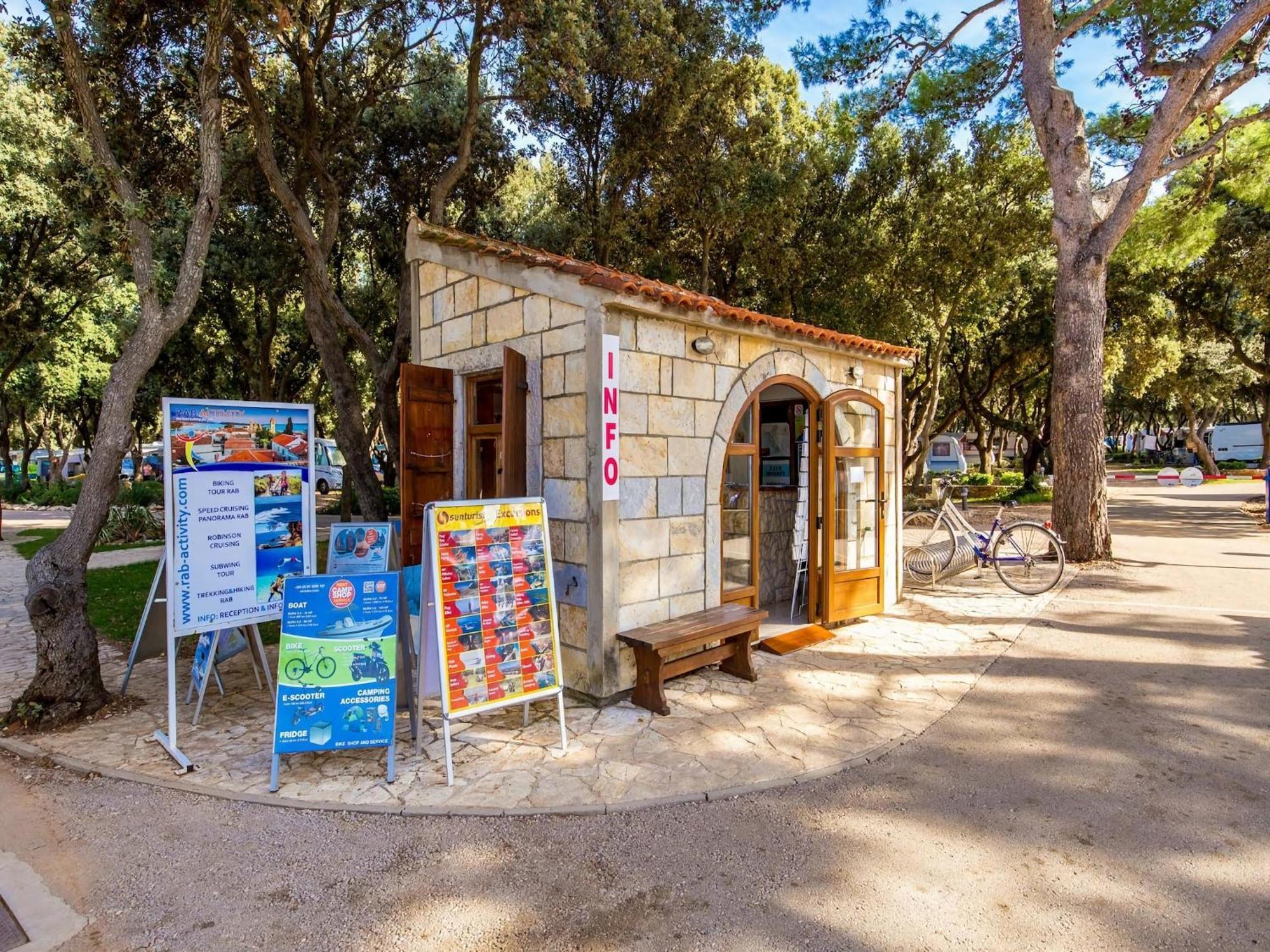 Mobile Homes Mediteran In Caravan Park Strasko, Novalja Zewnętrze zdjęcie